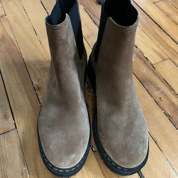 Marc Fisher Padmia Chelsea Boot - Picture 3 of 4